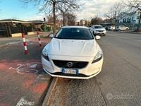 Usata Volvo V40 Business Edition 115 CV (84 kW) 2015 Bianco Station wagon