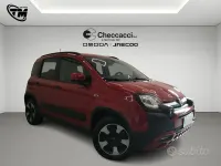 Usata Fiat Panda Cross Cross 69 CV (50 kW) 2024 Rosso Utilitaria