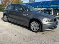Usata BMW 116 122 CV (89 kW) 2009 Argento Utilitaria