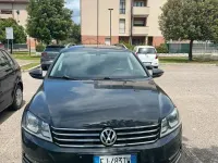 Usata VW Passat 170 CV (125 kW) 2011 Grigio Station wagon
