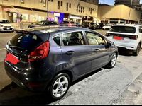 Usata Ford Fiesta 95 CV (69 kW) 2011 Grigio Utilitaria