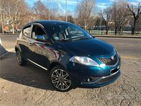 Usata Lancia Ypsilon Platinum 95 CV (69 kW) 2016 Blu Utilitaria