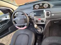 Usata Lancia Ypsilon 75 CV (55 kW) 2011 Nero Utilitaria