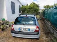 Usata Renault Clio 58 CV (42 kW) 2002 Grigio Berlina
