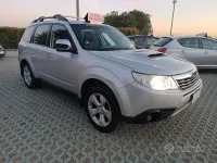 Usata Subaru Forester Comfort 147 CV (108 kW) 2011 Grigio SUV
