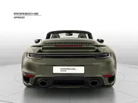 Usata Porsche 992 650 CV (478 kW) 2024 Verde Cabrio