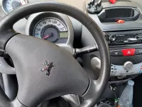 Usata Peugeot 107 68 CV (50 kW) 2009 Nero Utilitaria