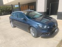 Usata Renault Mégane GrandTour 116 CV (85 kW) 2019 Grigio Station wagon