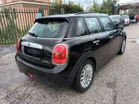 Usata Mini Cooper D 116 CV (85 kW) 2015 Nero Utilitaria