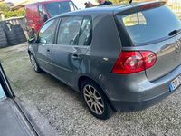 Usata VW Golf V Comfortline 104 CV (76 kW) 2007 Argento Berlina