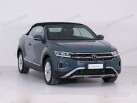 Usata VW T-Roc Style 150 CV (110 kW) 2024 Verde SUV