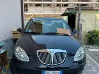 Usata Lancia Ypsilon 69 CV (50 kW) 2004 Nero Utilitaria