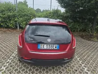 Usata Lancia Delta 120 CV (88 kW) 2009 Rosso Utilitaria
