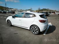 Occasion Renault Clio V Evolution 100 ch (73 kW) 2023 Blanc Berline