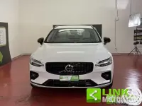 Usata Volvo V60 Ultimate 197 CV (144 kW) 2023 Bianco Station wagon