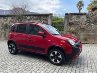Usata Fiat Panda Cross Cross 71 CV (52 kW) 2023 Rosso pastello 414c/rosso alfa Utilitaria