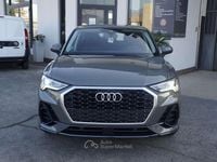 Usata Audi Q3 Sportback 150 CV (110 kW) 2021 Grigio chronos SUV