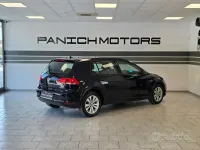 Usata VW Golf VII Highline 110 CV (80 kW) 2016 Bianco Berlina