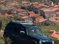 Usata Jeep Cherokee 204 CV (150 kW) 2004 Bluazzurro SUV