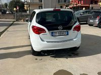 Usata Opel Meriva 2011 Bianco Monovolume