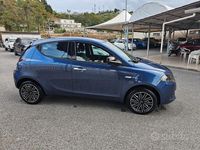 Usata Lancia Ypsilon S 69 CV (50 kW) 2023 Blu Utilitaria