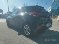 Usata Hyundai i20 75 CV (55 kW) 2016 Nero Berlina