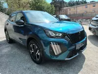 Usata Peugeot 2008 Allure 101 CV (74 kW) 2025 Blu SUV