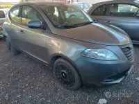 Usata Lancia Ypsilon Gold 95 CV (69 kW) 2014 Grigio Utilitaria