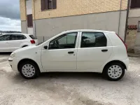 Usata Fiat Punto Classica 60 CV (44 kW) 2010 Bianco Utilitaria