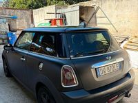 Usata Mini Cooper D 109 CV (80 kW) 2009 Nero Utilitaria
