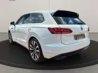 Usata VW Touareg R-line 231 CV (169 kW) 2023 Bianco SUV