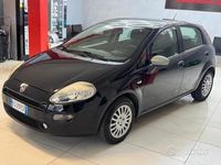 Usata Fiat Punto Lounge 69 CV (50 kW) 2017 Blu Utilitaria