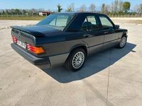 Usata Mercedes 190 105 CV (77 kW) 1987 Berlina