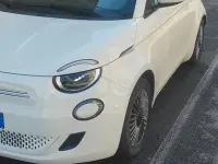 Usata Fiat 500e La Prima 42 kW (58 CV) 2021 Bianco Utilitaria