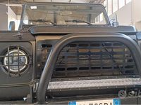 Usata Land Rover Defender 122 CV (89 kW) 2002 Nero SUV