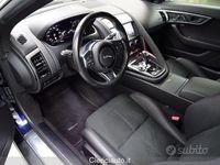 Usata Jaguar F-Type R-Dynamic 300 CV (220 kW) 2020 Blu Coupé