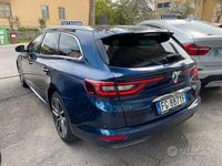 Usata Renault Talisman Initiale 160 CV (117 kW) 2017 Blu Station wagon