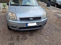 Usata Ford Fusion 68 CV (50 kW) 2004 Grigio Utilitaria