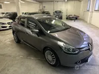 Usata Renault Clio Zen 90 CV (66 kW) 2016 Grigio Station wagon