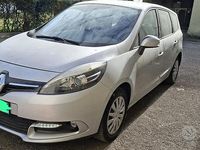 Usata Renault Grand Scénic III 110 CV (80 kW) 2014 Grigio Monovolume