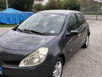 Usata Renault Clio II LE 75 CV (55 kW) 2008 Berlina