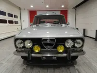 Usata Alfa Romeo 2000 131 CV (96 kW) 1973 Grigio medio met. ar 728 Berlina