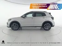 Nuova VW T-Cross R-line Plus 116 CV (85 kW) 2026 Reflex silver metallizzato SUV