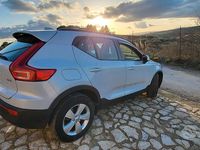 Usata Volvo XC40 Business Edition 150 CV (110 kW) 2020 Grigio SUV