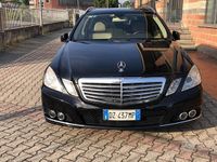 Usata Mercedes E350 Elegance 231 CV (169 kW) 2009 Nero Station wagon