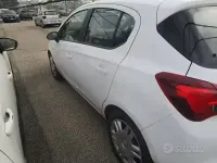 Gebraucht Opel Corsa 69 PS (50 kW) 2019 Weiß Kleinwagen