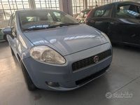 Usata Fiat Grande Punto 77 CV (56 kW) 2010 Blu Utilitaria