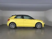 Usata Audi A1 Sportback Advanced Plus 110 CV (80 kW) 2023 Giallo pitone metallizzato nero mito met Utilitaria