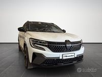 Usata Renault Austral Iconic Esprit Alpine 131 CV (96 kW) 2023 Alpine white SUV