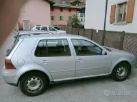 Begagnad VW Golf IV 101 HK (74 kW) 2002 Grå Sedan